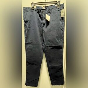 Gap Girlfriend Chino. NWT. Size 12.